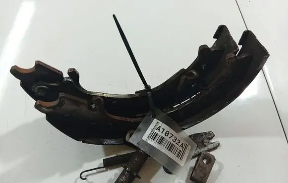 Honda CR-V Handbrake/parking brake pads 