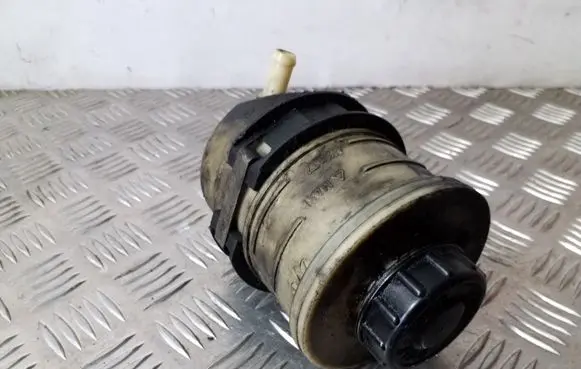 Opel Vivaro Power steering fluid tank/reservoir 7700782884