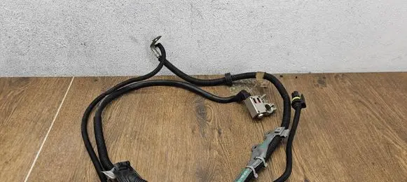 Mercedes-Benz E W212 Positive cable (battery) A2124409752