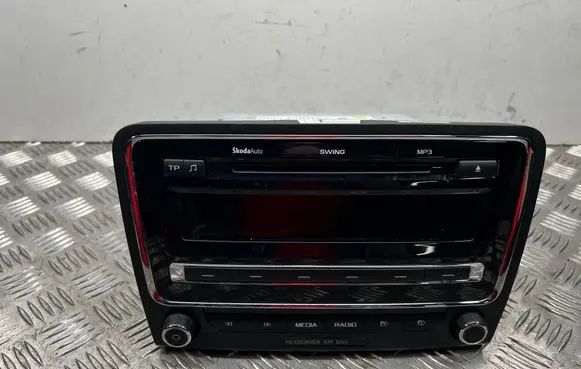Skoda Superb B6 (3T) Radio/CD/DVD/GPS head unit 3T0035186 7648251360 75580008919