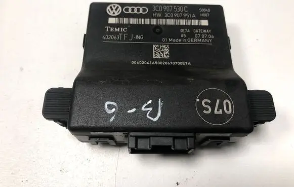 Volkswagen PASSAT B6 Other control units/modules 3C0907530C