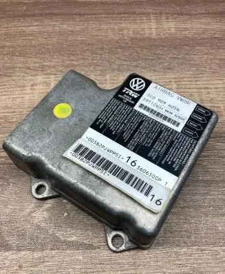 Volkswagen PASSAT B6 Airbag control unit/module 3C0909605N 391126