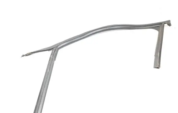 Audi A1 Rubber seal front door window/glass 8X4837439C GW0002035200