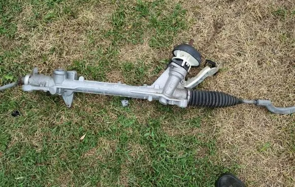 Nissan Qashqai J12 Steering rack