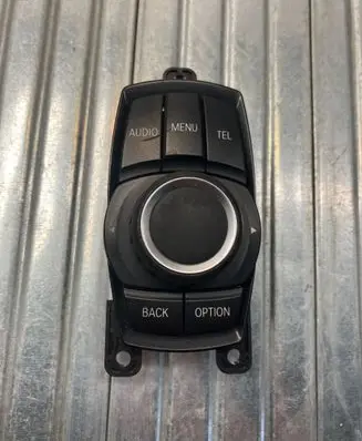 BMW 3 F30 F35 F31 Head unit multimedia control 9261704 033623101 2212000234102