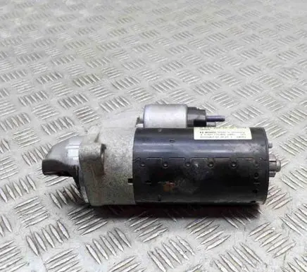 Mercedes-Benz E W212 Starter motor A6519062800 0001139065