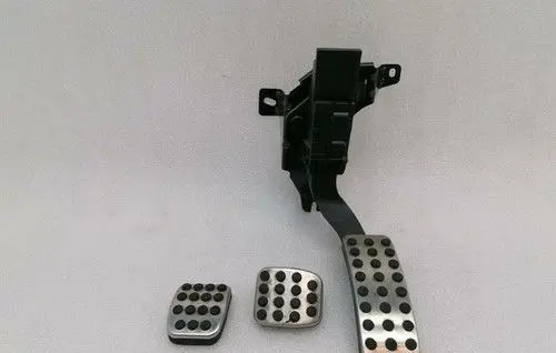 Mercedes-Benz CLA C117 X117 W117 Accelerator throttle pedal A2463001904