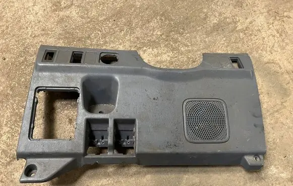 Dashboard lower bottom trim panel