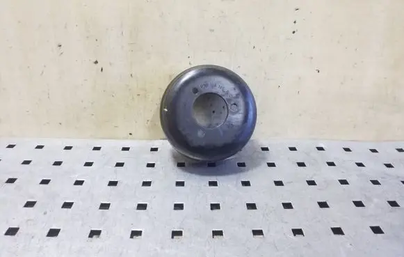 Audi A6 S6 C5 4B Water pump pulley 059119145A