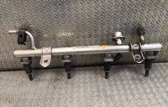 Fuel injectors set