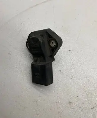 Volkswagen PASSAT B5 Air pressure sensor 038906051 0281002177