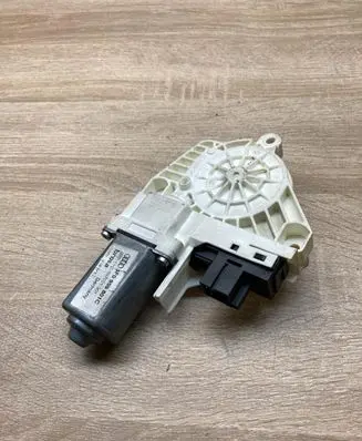 Audi A6 S6 C6 4F Rear door window regulator motor 4F0959801C
