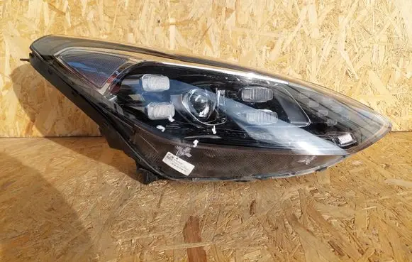 KIA Sportage Headlight/headlamp F192102200 92102F1500 27021697