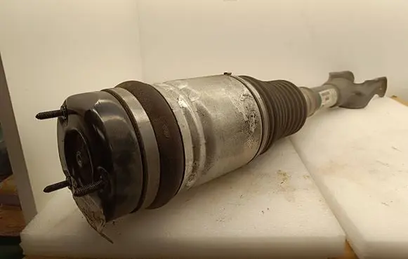 Jeep Grand Cherokee Air suspension front shock absorber 68231889AA 55553E 1A16488A