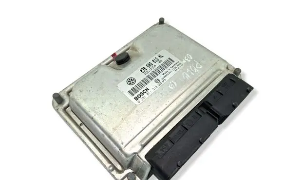 Volkswagen Polo Engine control unit/module 038906012HL 0281011319