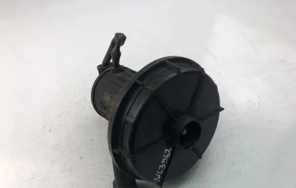 BMW 7 E65 E66 Secondary air pump 7508267