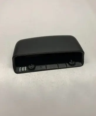 BMW 1 E82 E88 Dashboard glove box trim 60829010 7164824