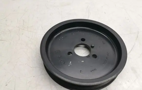 BMW 5 E60 E61 Power steering pump pulley 7787106
