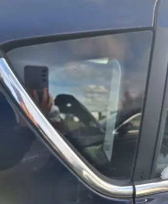 Ford B-MAX Rear side window 1900214