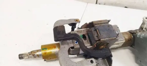 Alfa Romeo 159 Steering wheel axle