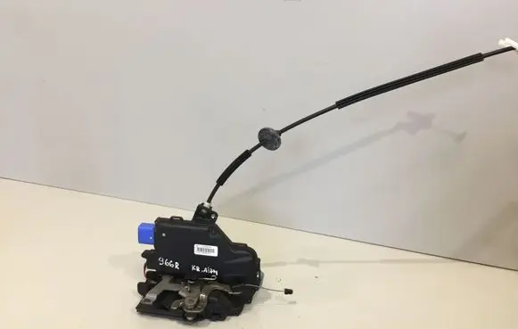Porsche Cayenne (9PA) Rear door lock 7L0839015