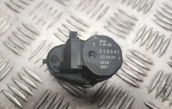 BMW 3 E46 Air flap motor/actuator 6934825 ECB567 B5034