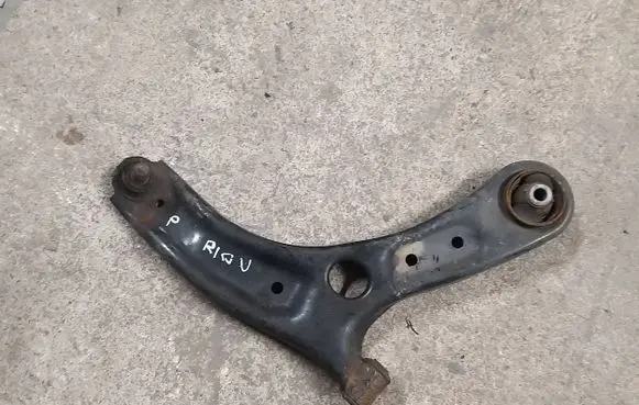 KIA Rio Front lower control arm/wishbone