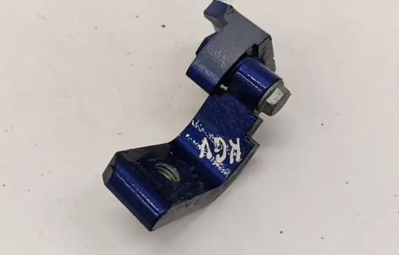 Alfa Romeo Stelvio Rear door upper hinge