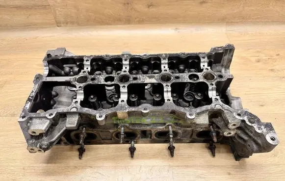 Renault Master III Engine head 18R 110426655R