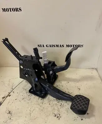 Volkswagen PASSAT B6 Pedal assembly 1J17211110