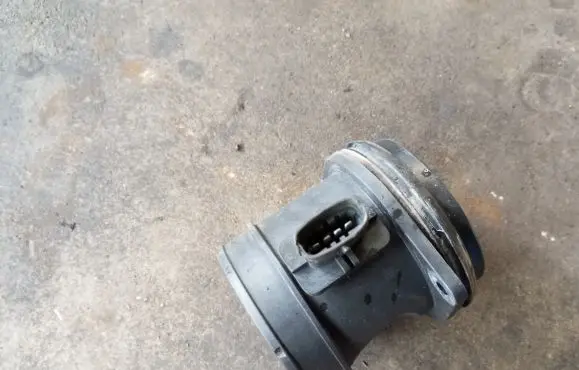 Volvo XC90 Mass air flow meter 30785472