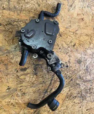 Skoda Octavia Mk2 (1Z) Fuel injection high pressure pump 038145209