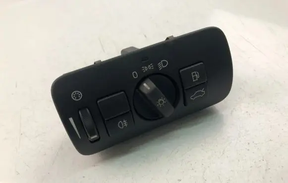 Volvo S60 Light switch 30739432
