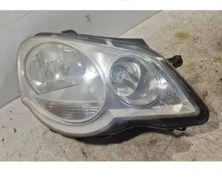 Volkswagen Polo IV 9N3 Headlight/headlamp 