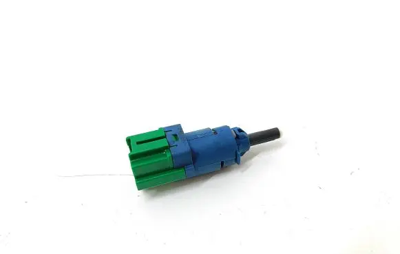 Brake pedal sensor switch