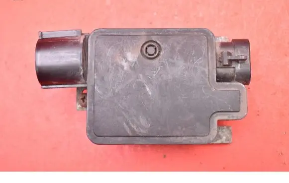 Ford Grand C-MAX Relay mounting block 940002906