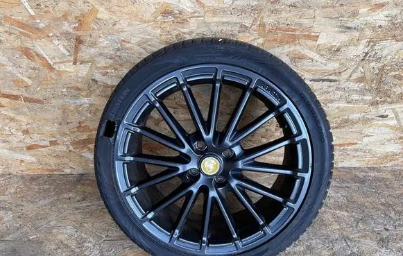 Fiat 500 Abarth R17 alloy rim 52180333