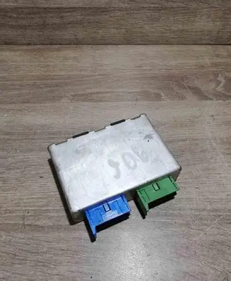 BMW 5 E34 Comfort/convenience module 1379379