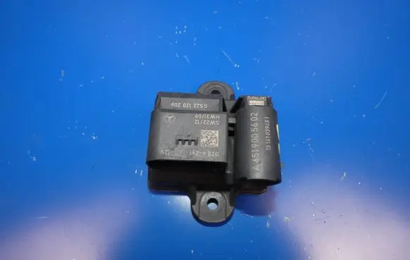 Mercedes-Benz B W246 W242 Glow plug pre-heat relay A6519005602 13141039651
