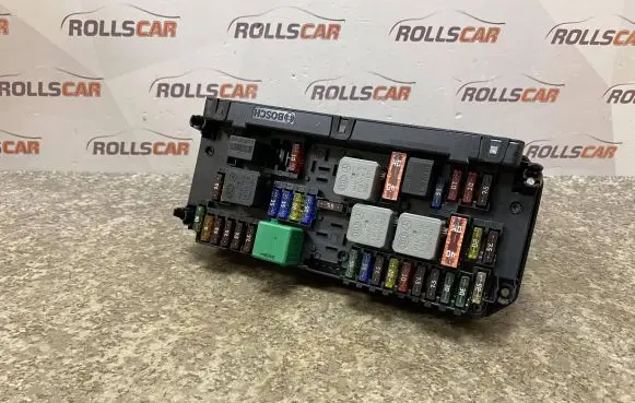 Mercedes-Benz C W204 SAM control unit A2045455401