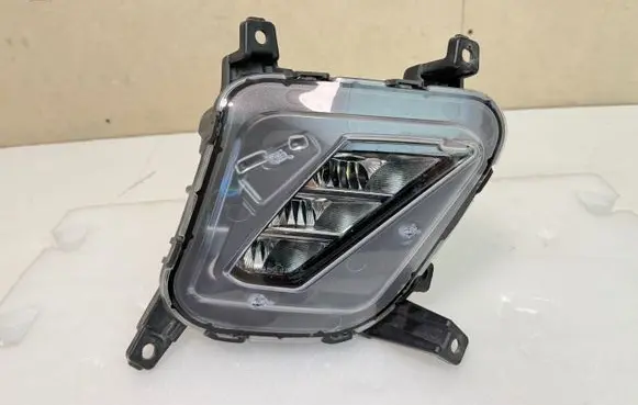 KIA Sportage Front fog light 92202R2100