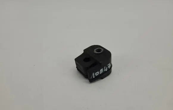 Citroen Berlingo Sliding door middle roller runner 9683910080