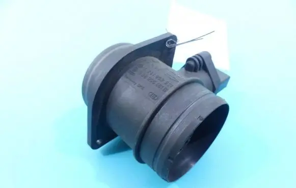 Volkswagen Jetta V Mass air flow meter 0281002531 IMPRK1125131