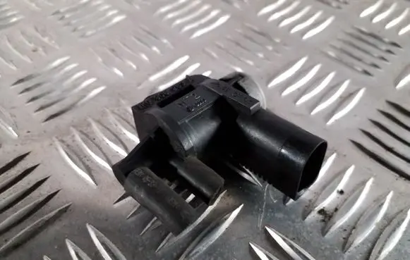 Audi A6 C7 Turbo solenoid valve 1K0906283A