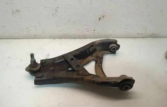 Dacia Duster II Front lower control arm/wishbone 