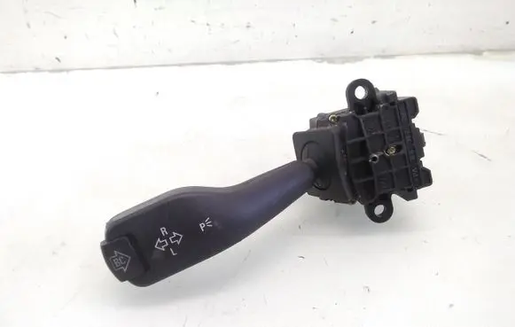 BMW 3 E46 Indicator stalk 8363668