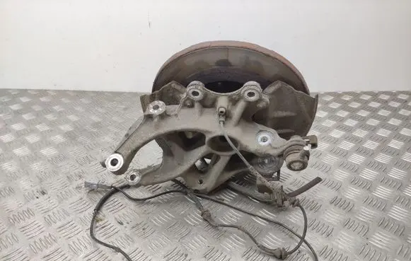 Citroen C5 Rear wheel hub