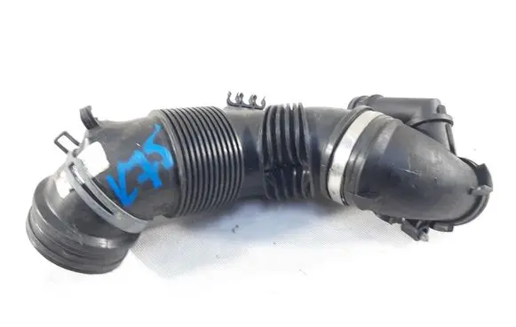 Volkswagen PASSAT B8 Air intake hose/pipe 5Q0129654