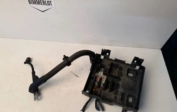 Ford Focus Fuse module JX6T14A094AE HA19235A0667