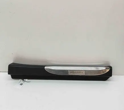 Mazda MX-5 ND Front sill trim cover N24368710